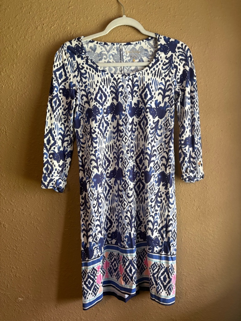 Lilly Pulitzer White and Navy Blue Printed Shift Dress with Pink Accent
